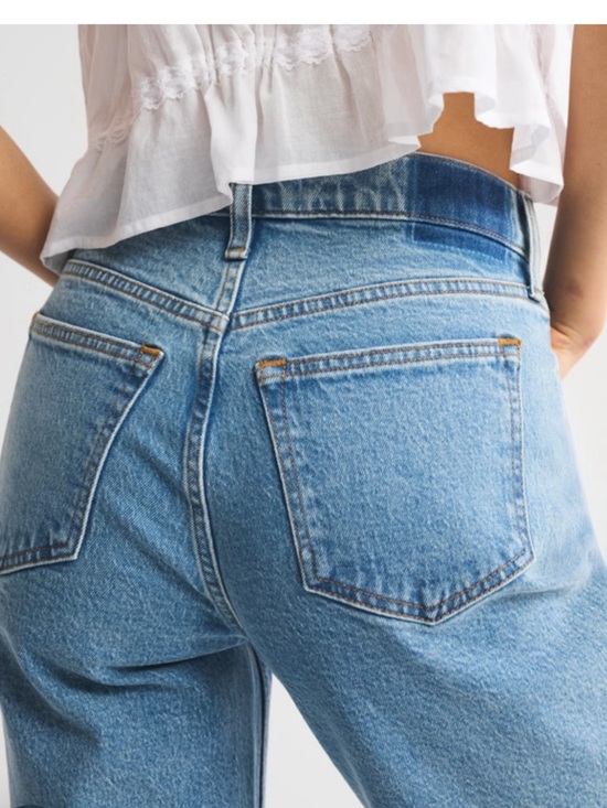 Abercrombie & Fitch Denim - Abercrombie & Fitch curve love the 90’s relaxed high rise jeans size 26 (tag 25)